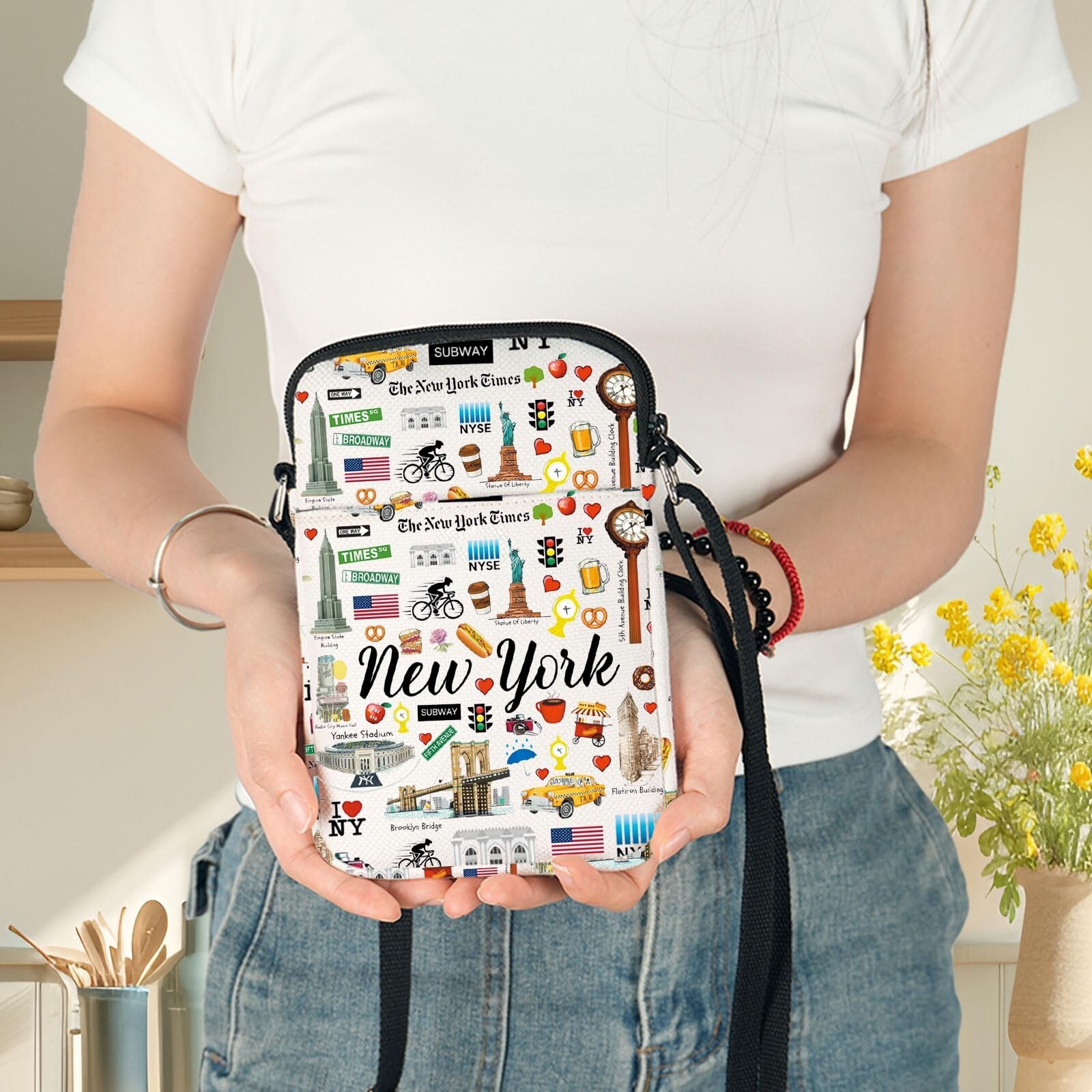 G2TUP New York Travel Crossbody Bag – New York City Themed Gifts & Souvenir