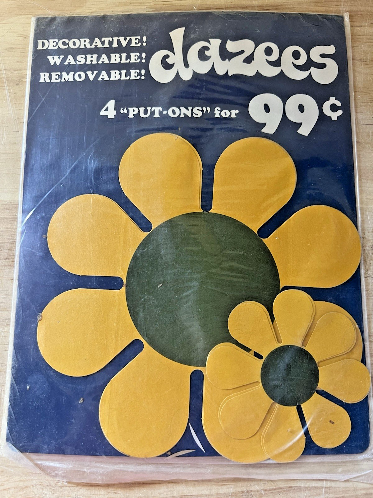 Vintage NOS 1968 Dazee Flower "Put Ons" Yellow and Green Flower