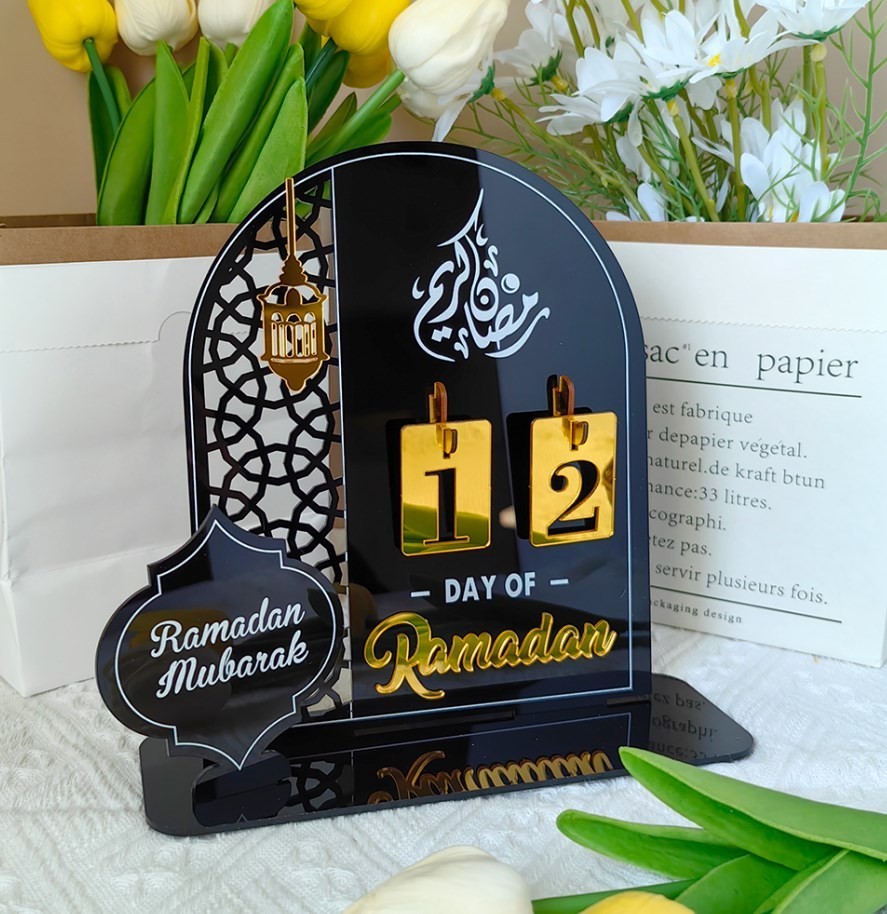 Reflective Acrylic Mirror Calendar with 3D Numbers for Home Organization