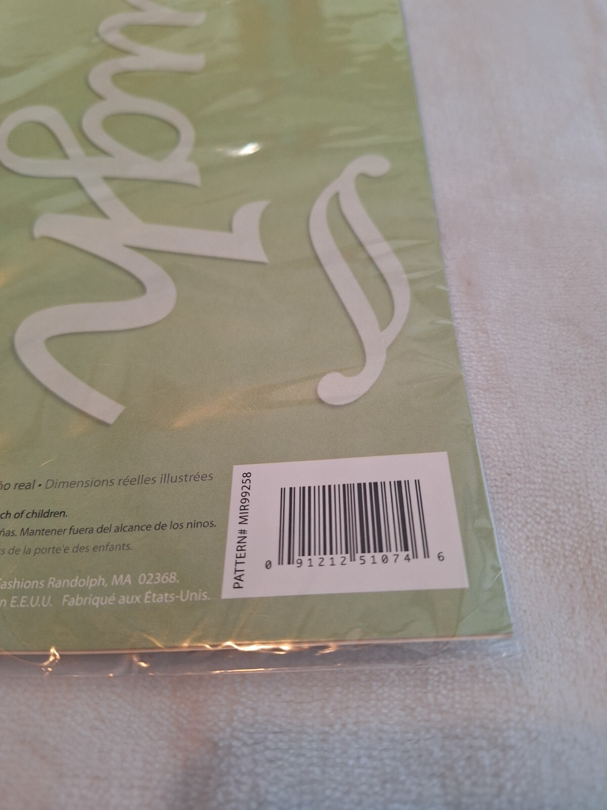Mirror Inspirations "Live, Love, Laugh" Frosted Peel & Stick Removeable Deco