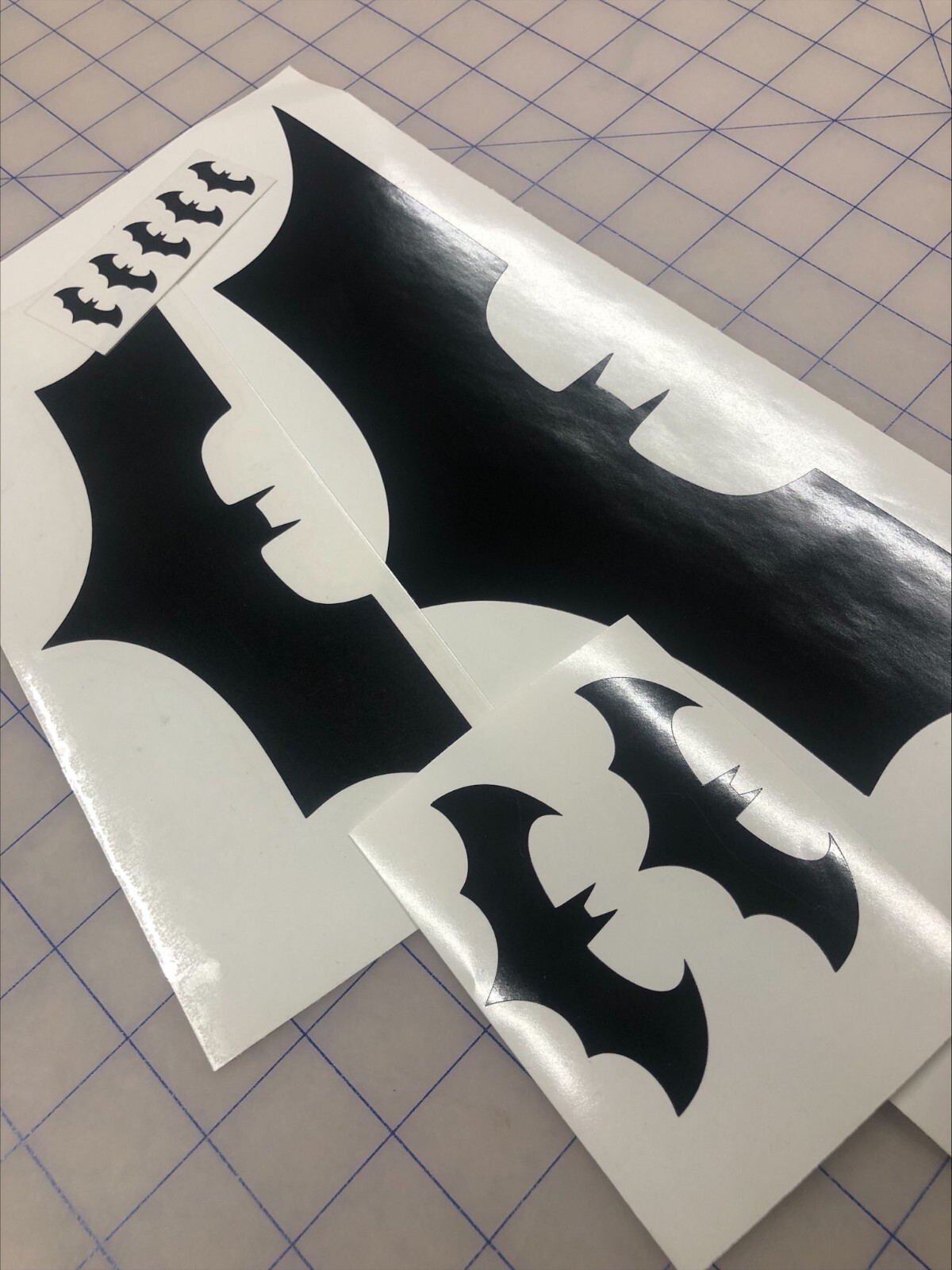 DARK KNIGHT Vinyl Decal Logo Batman Car Truck Sticker Gift Laptop Comic