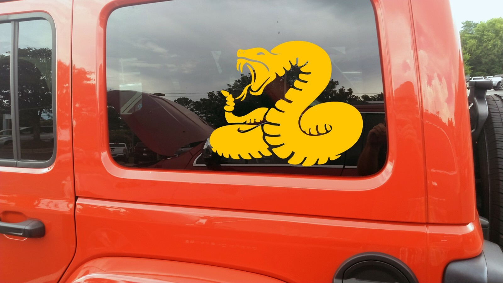 Rattlesnake Vinyl Decal V1 – Rattler Deadly Snake Coiled – Die Cut Sticker