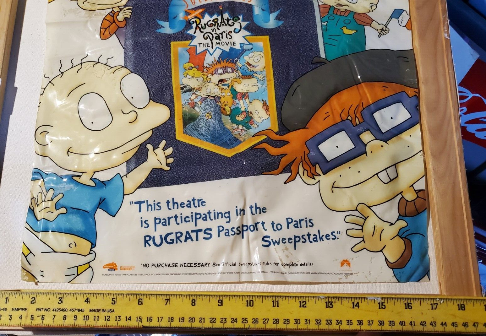 Vintage 2000 Nickeledon Rugrats In Paris Movie promo Window decal