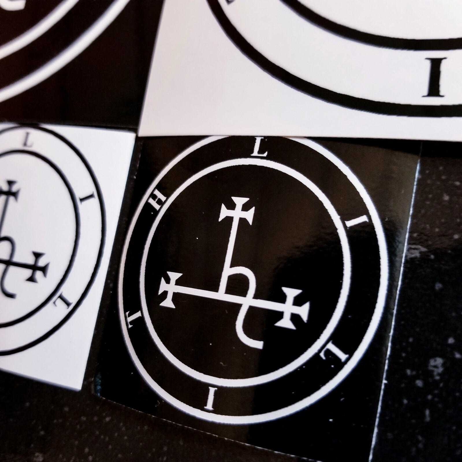 ♆ Lilith Sigil Seal 4 x 4" Waterproof Vinyl Sticker [💪 HQ Durability!] Occult