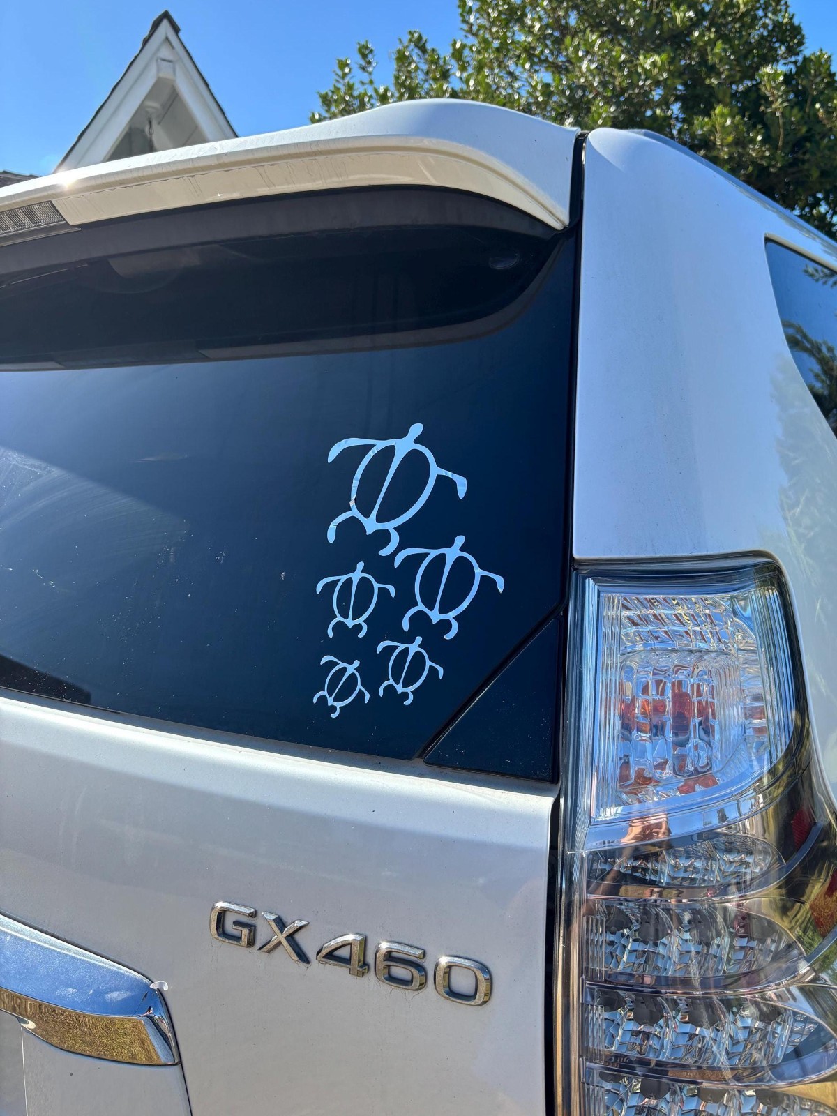Hawaiian Design 9" Chrome Honu Sea Turtle Ohana Family Decal Sticker