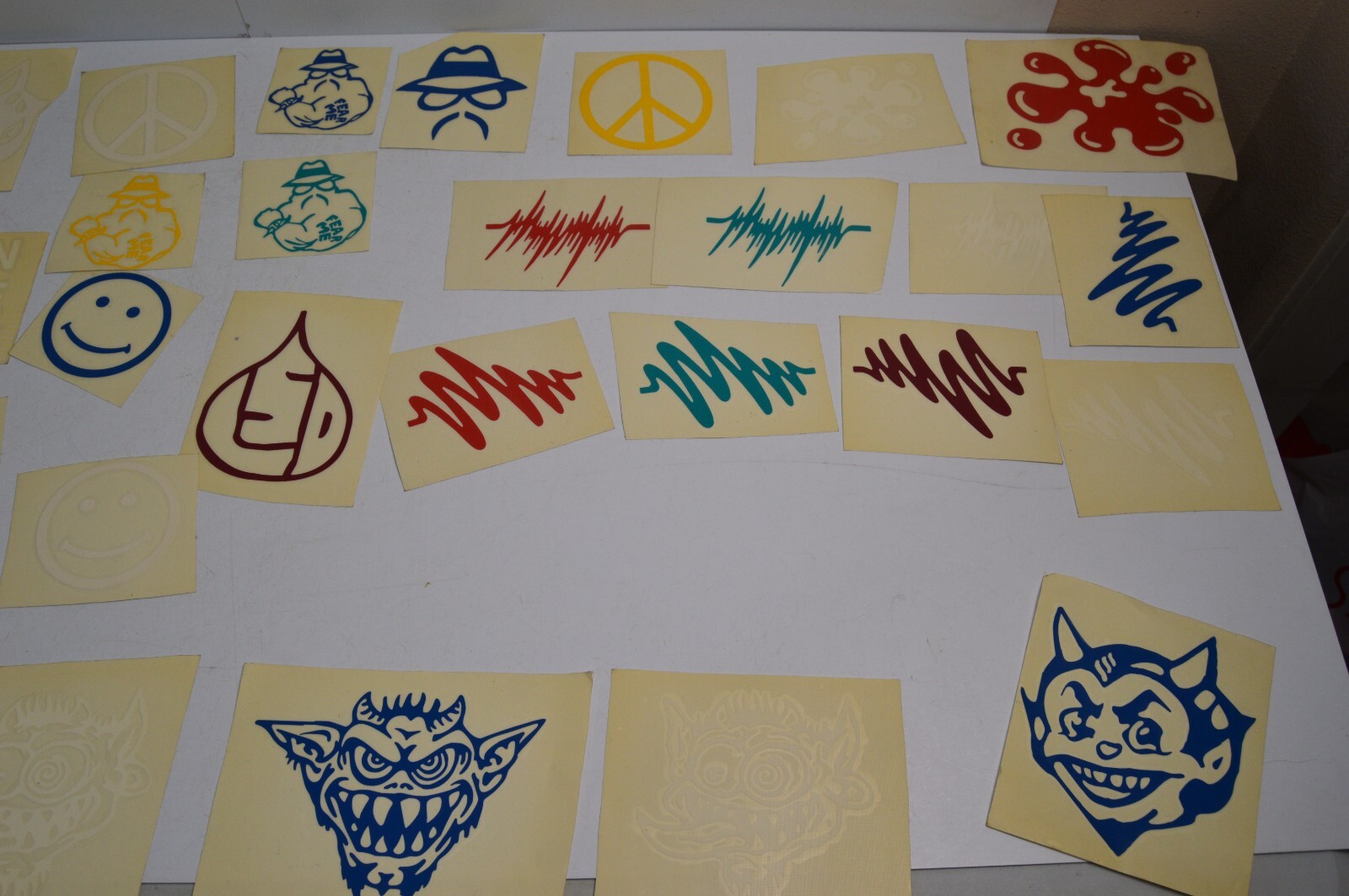 115+ Vintage Vinyl Decals Smiley Peace Stickers Lot 1990's Carnival Collectibles