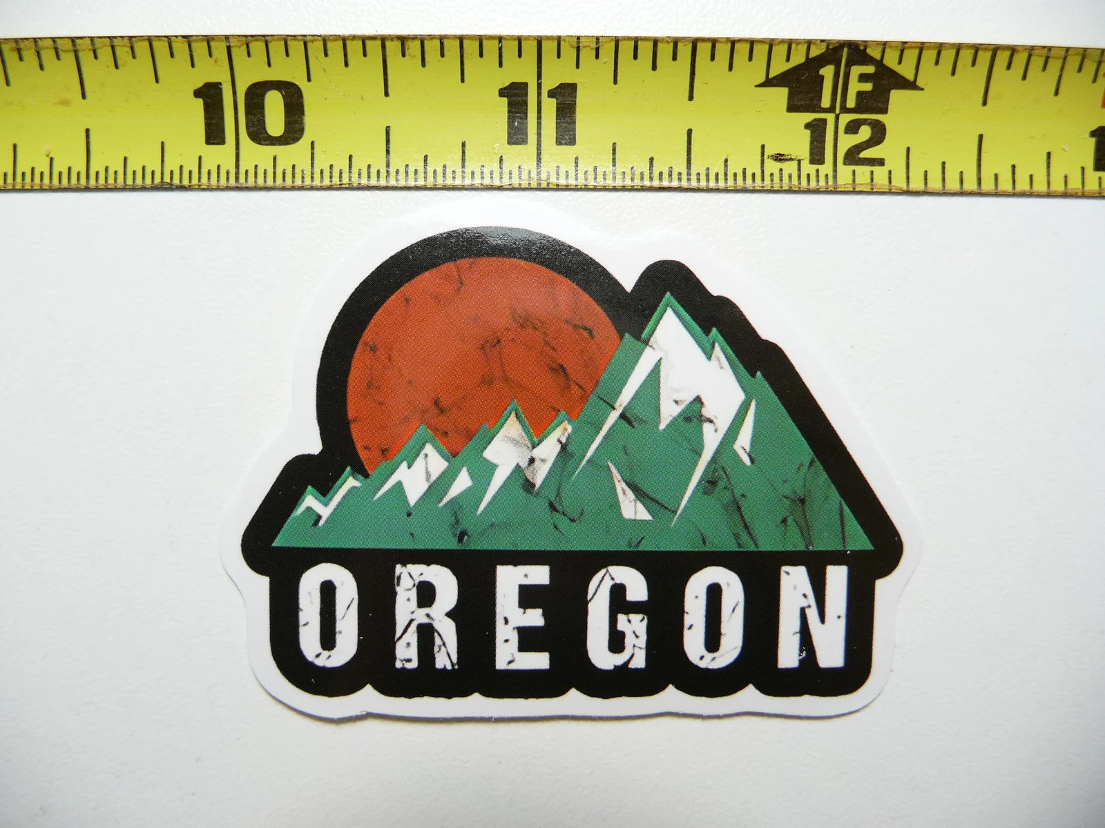 OREGON MOON MOUNTAIN PEAK SMALL STICKER DECAL PRIDE SOUVENIR TRAVEL MEMORIES