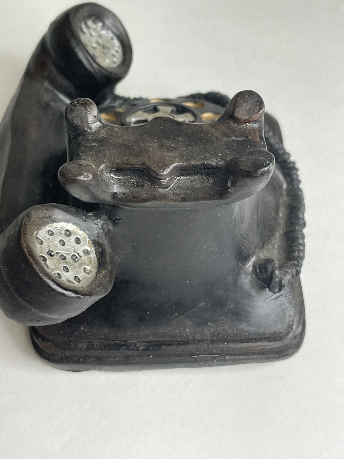 Old Fashion Antique Style Rotary Ceramic Telephone Home Decor Black & Gold