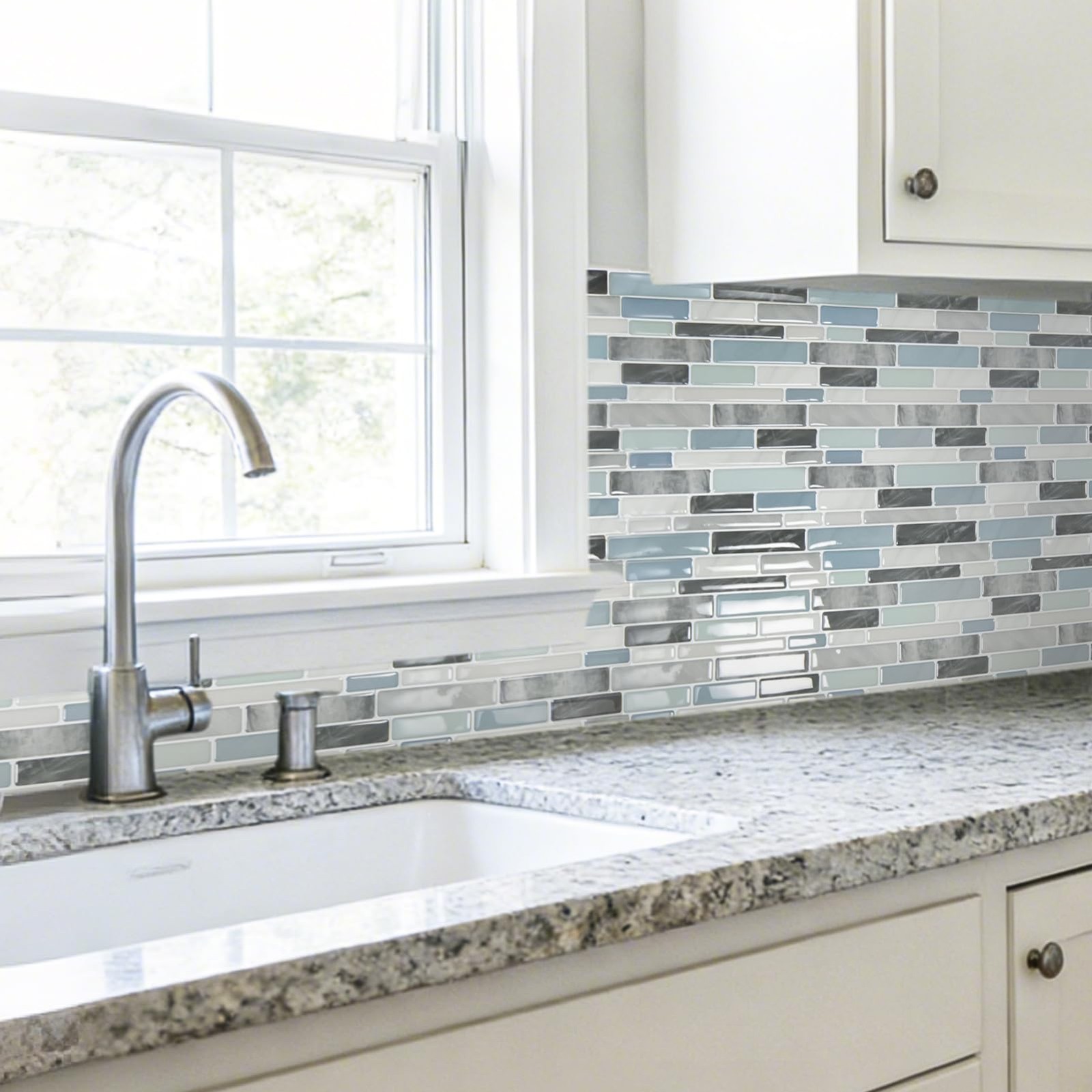 Self-Adhesive Kitchen Backsplash, Marble Look Decorative Tiles (10 Tiles)