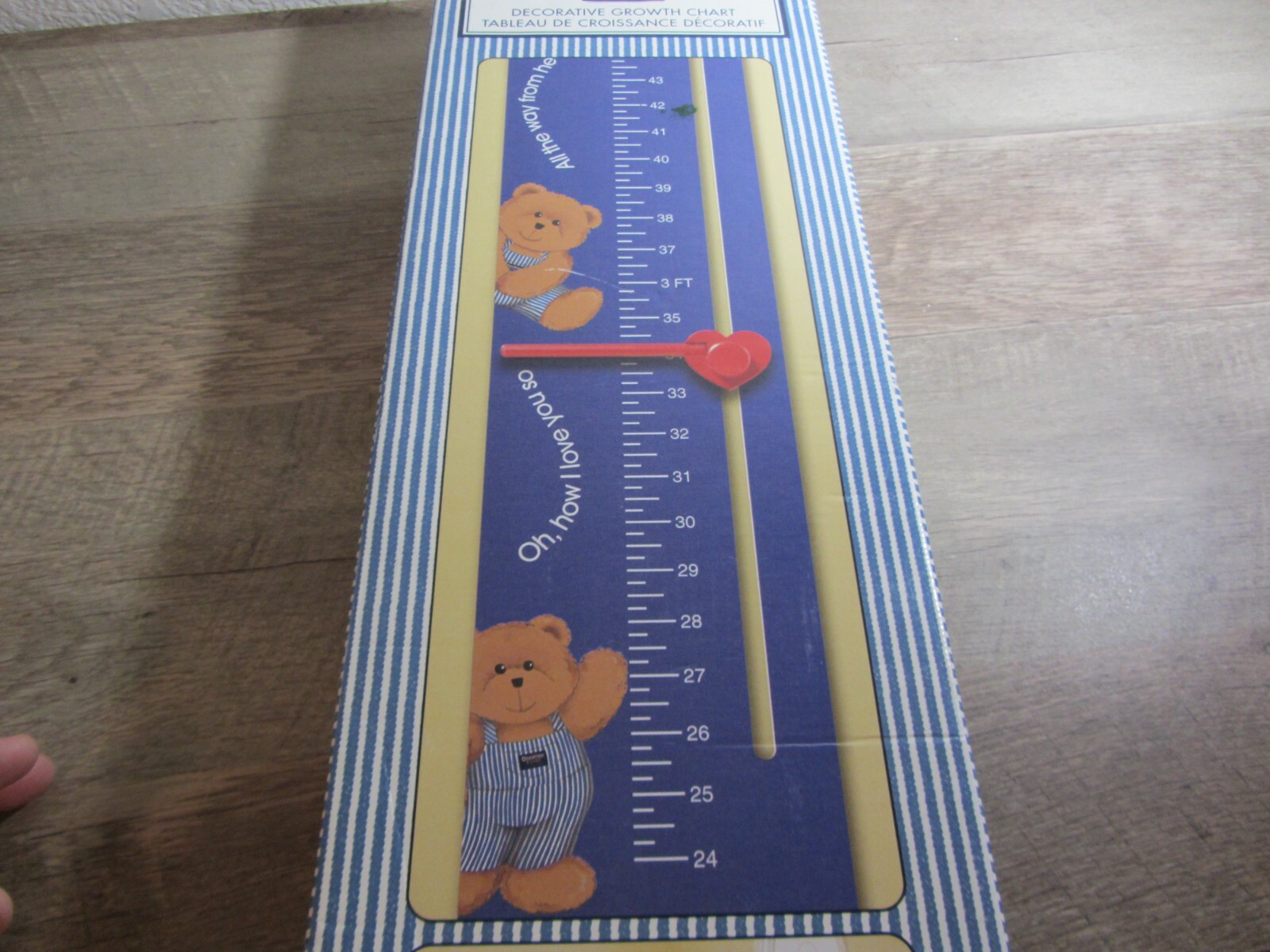 NEW VINTAGE OSHKOSH DECORATIVE GROWTH CHART 40" X 6" Cute