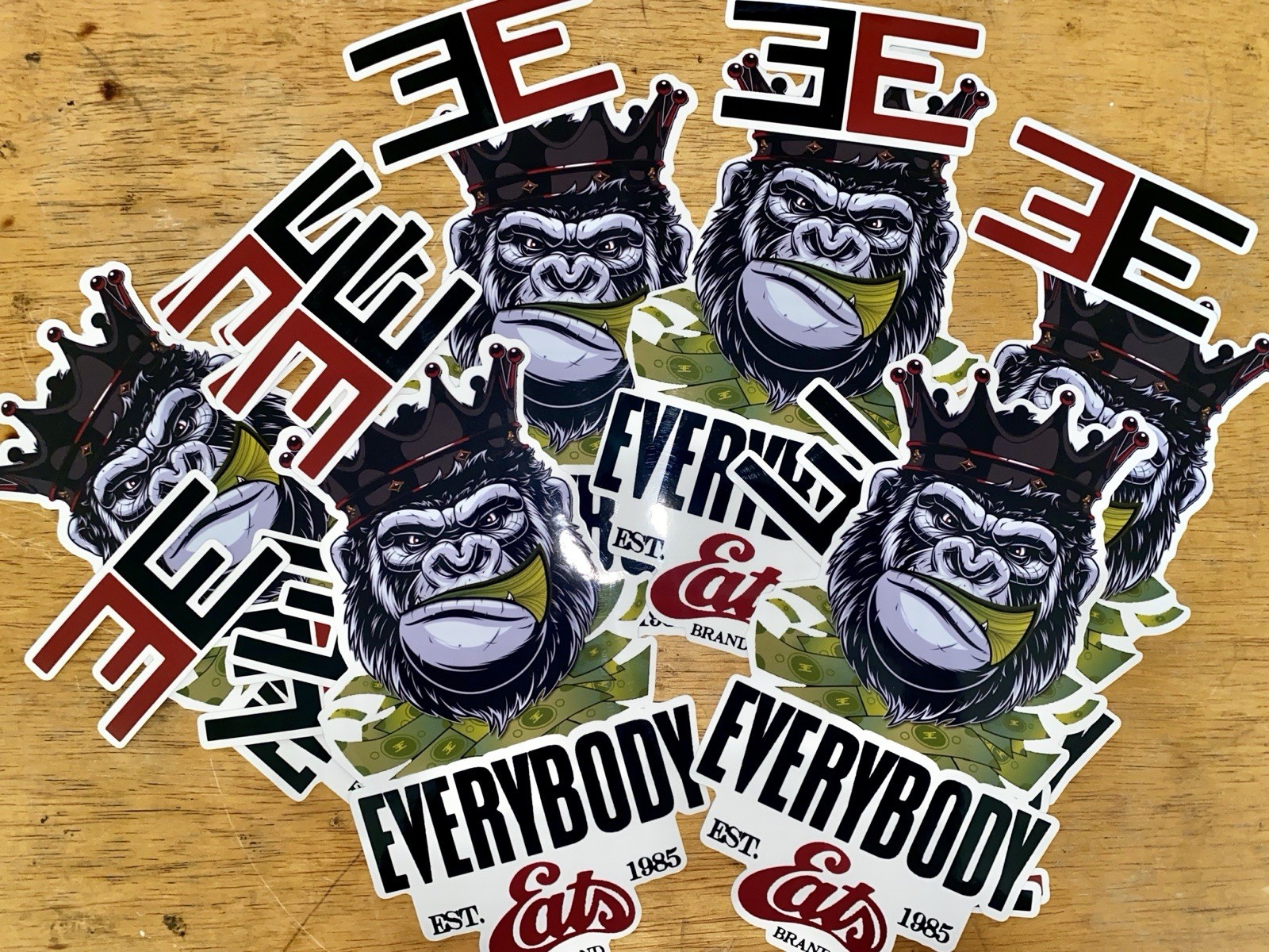 Custom Vinyl Stickers/ Die Cut Stickers/ Logo Stickers/ Bulk Business Stickers