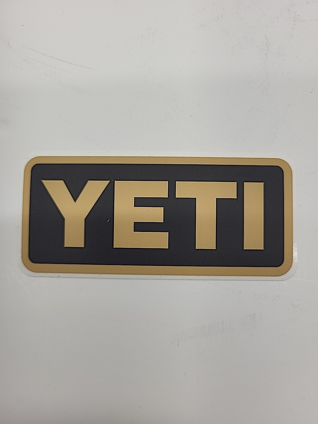 Lot of 8 Authentic YETI decals/stickers – size 4" x 2" – New