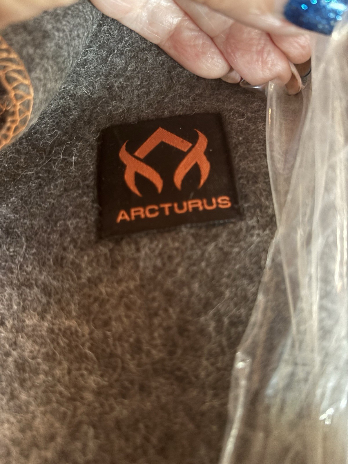 Arcturus Military Wool Blanket – Warm, Thick, Washable – Great for Outdoors, Cam