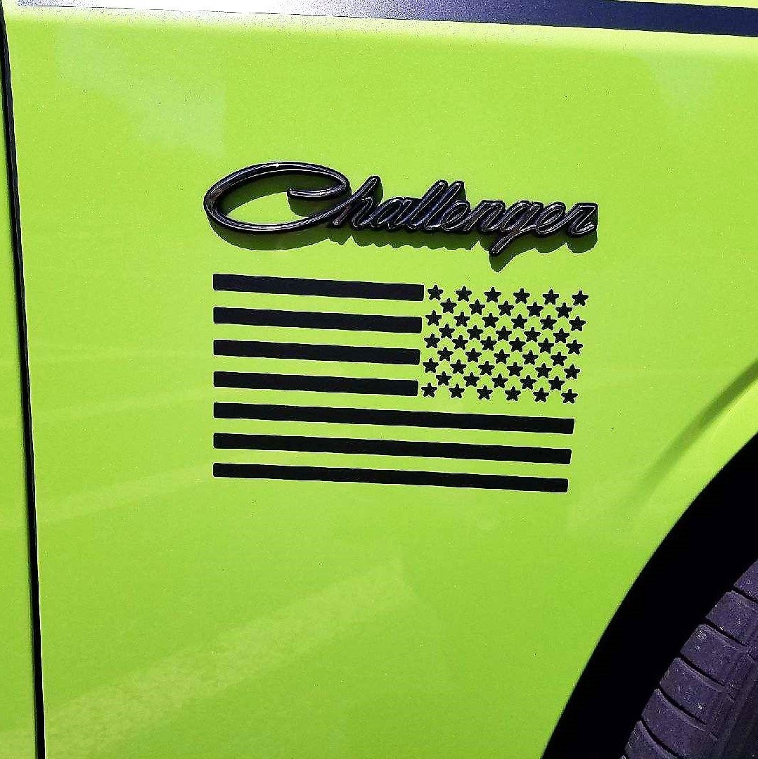 Az Auto Graphics USA American Flag Decal (4" x 7", Matte 4" x Black