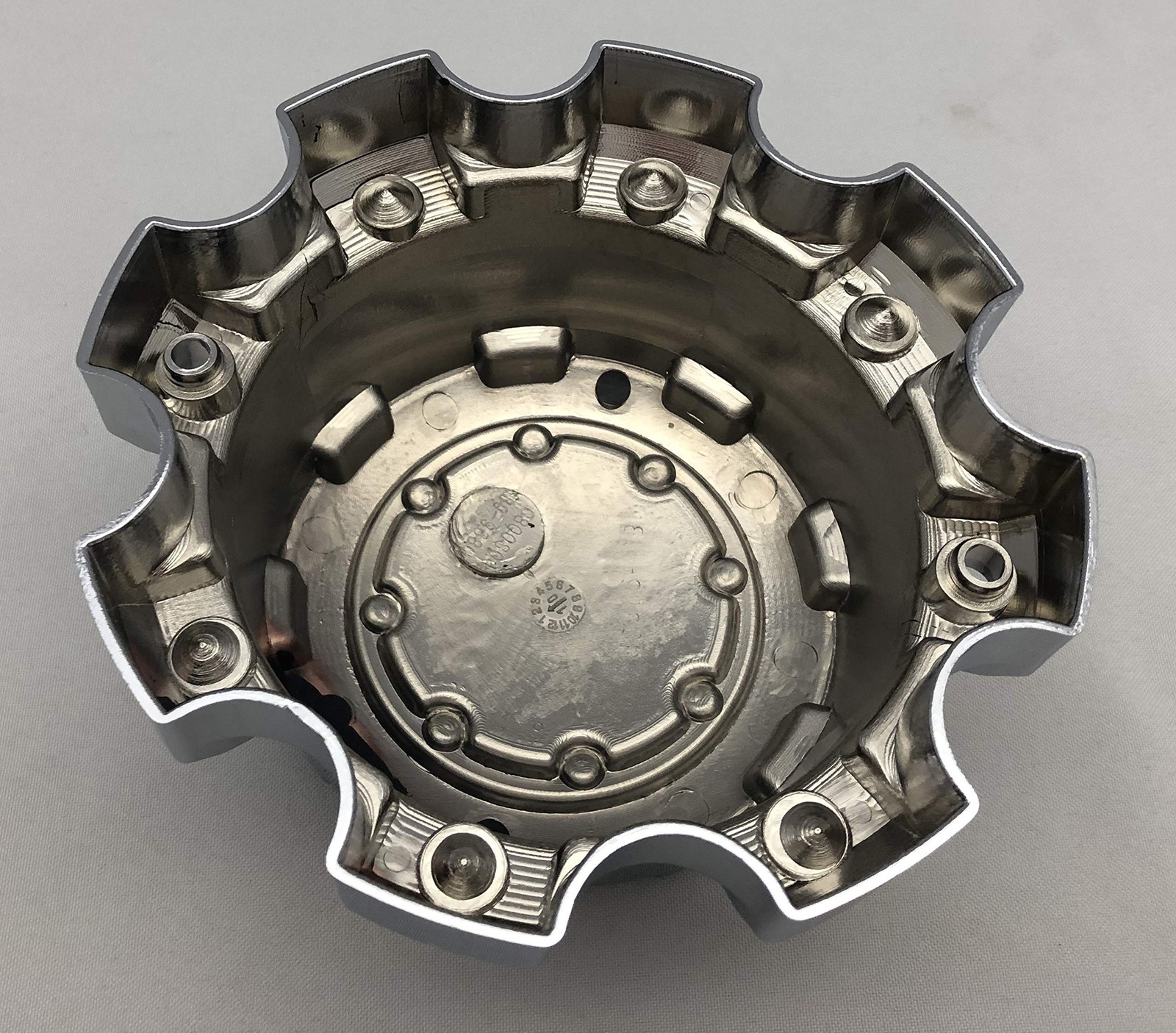 Chrome Wheel Center Cap (Qty 4) pn: 89-9880 (Replaces Ultra 89-9880)