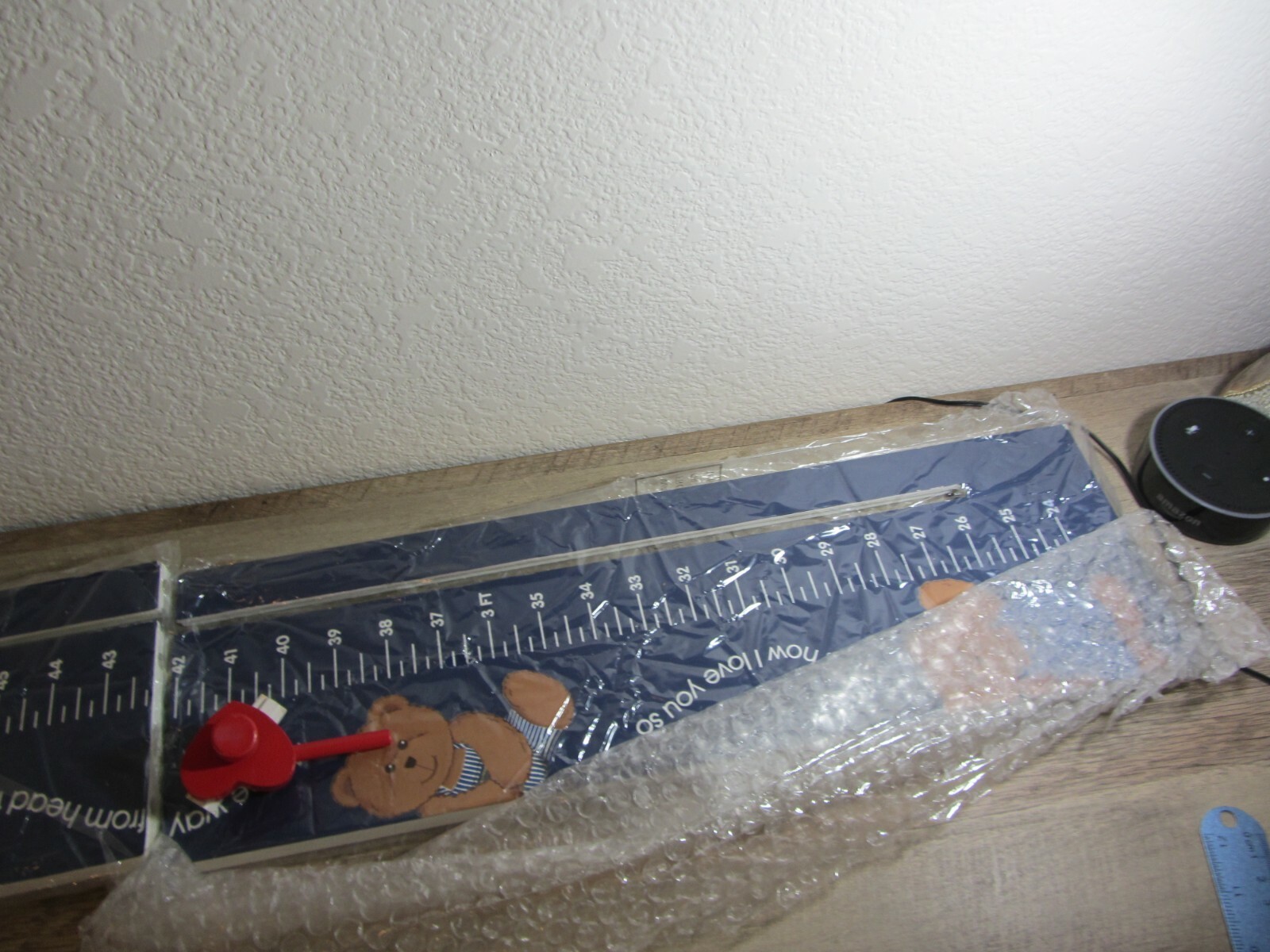 NEW VINTAGE OSHKOSH DECORATIVE GROWTH CHART 40" X 6" Cute