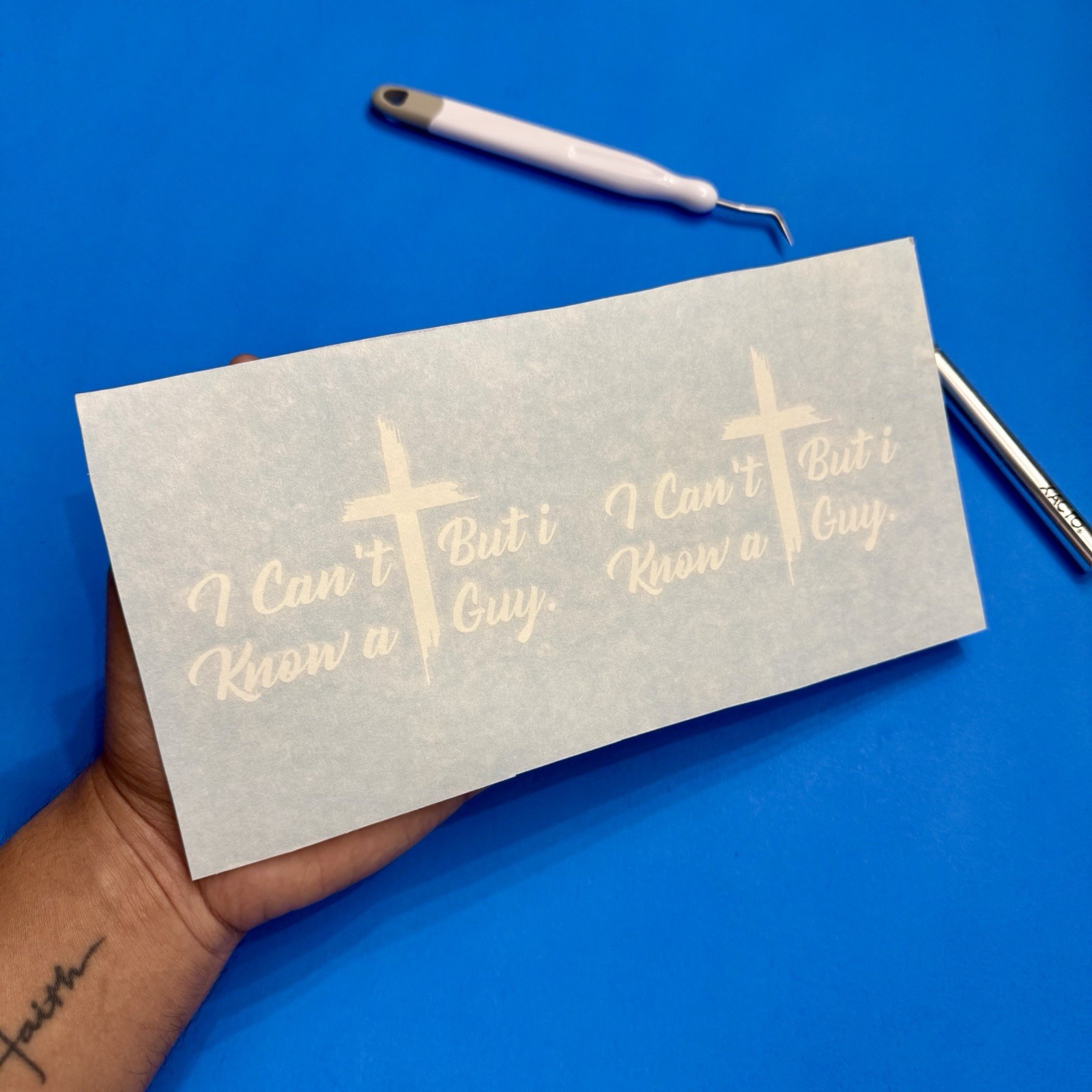 I Can’t But I Know a Guy – Christ Cross Brush Car Window Vinyl Decal Sticker †