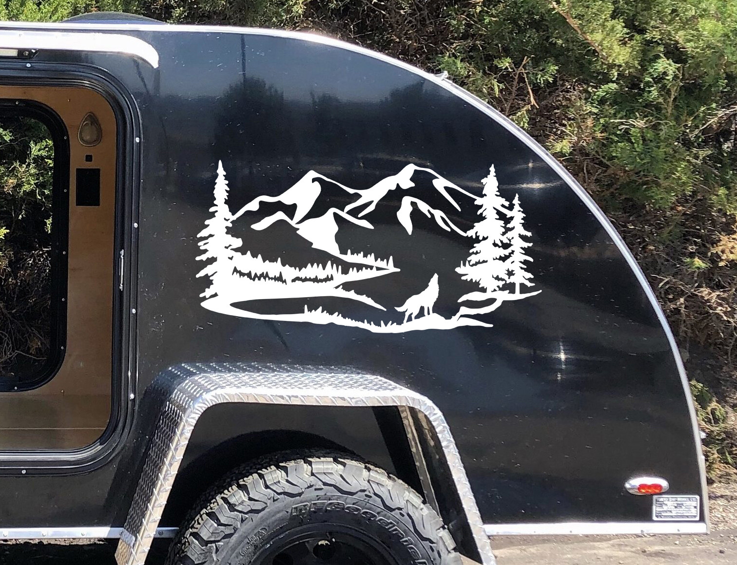 Howling Wolf Mountain Scene Vinyl Decal V2 – RV Motorhome Graphics – Die Cut