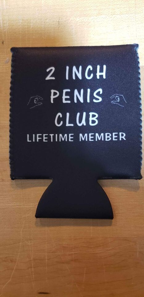 2 inch club lifetime member prank men fishing camping kayaking koozie cooler
