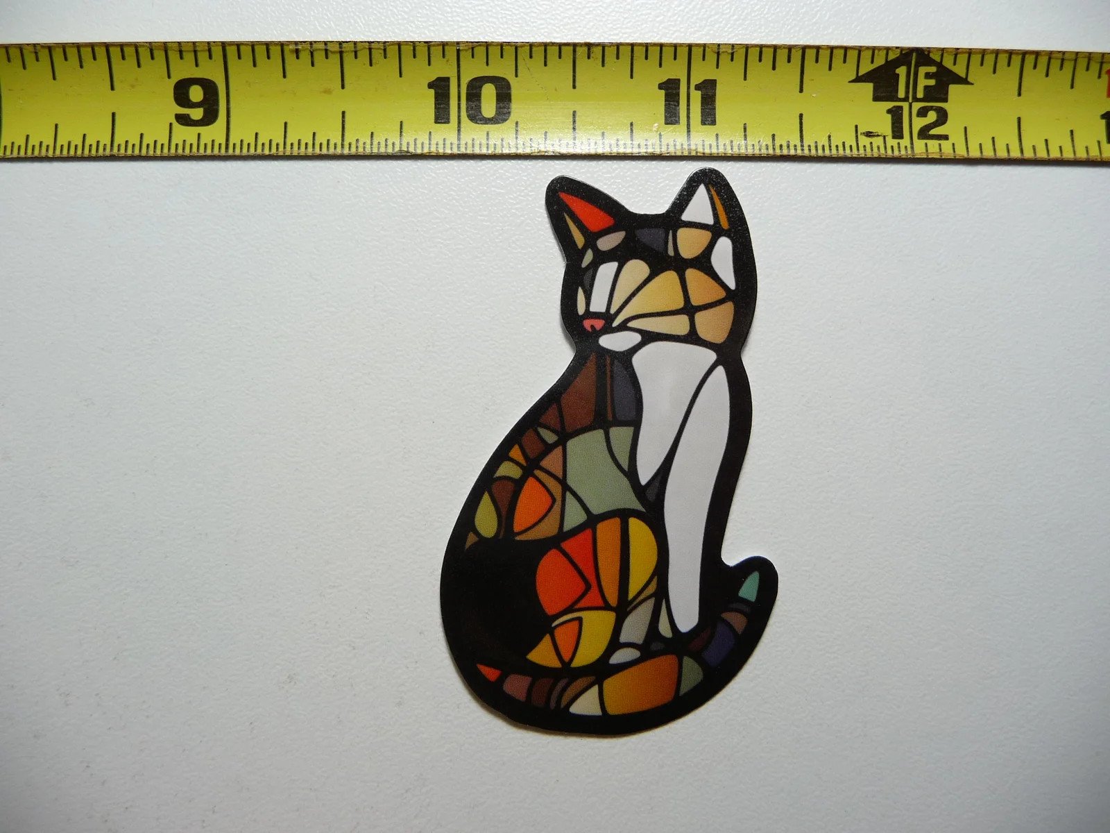 BASIC CAT OVER SHOULDER SMALL STICKER DECAL STAINED GLASS STYLE BEAUTIFUL COLORS