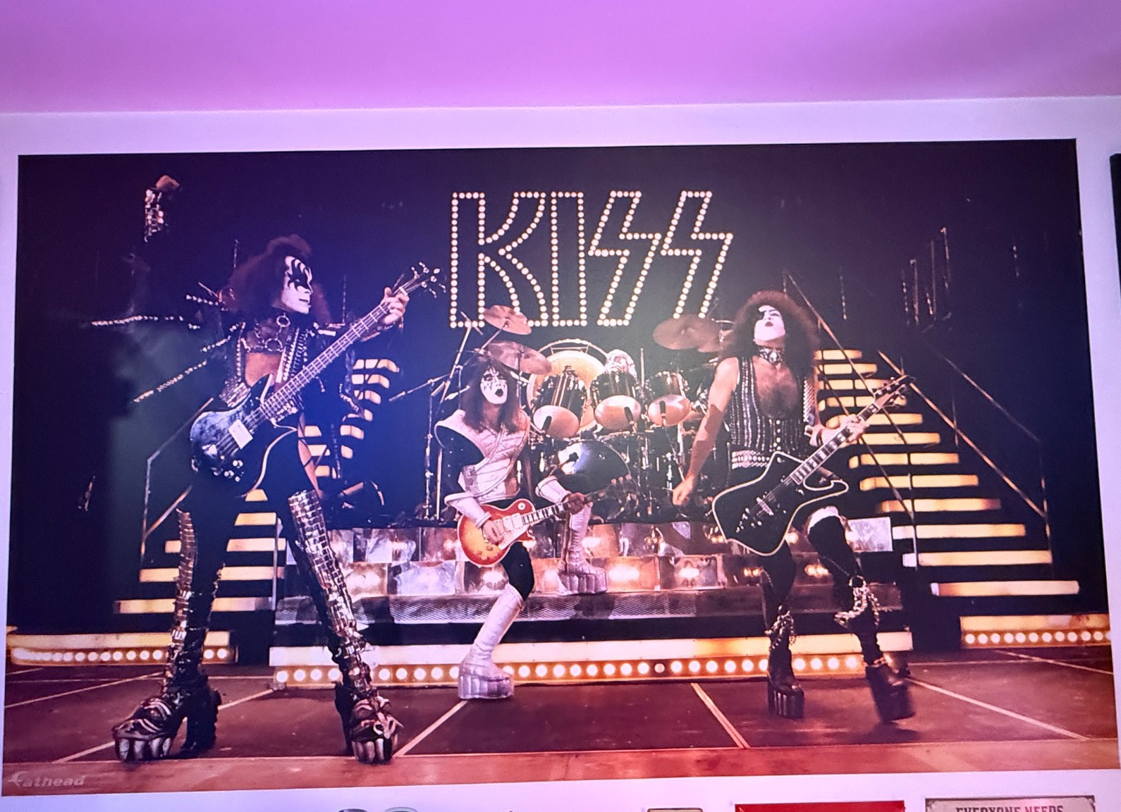Kiss Fathead Wall Sticker