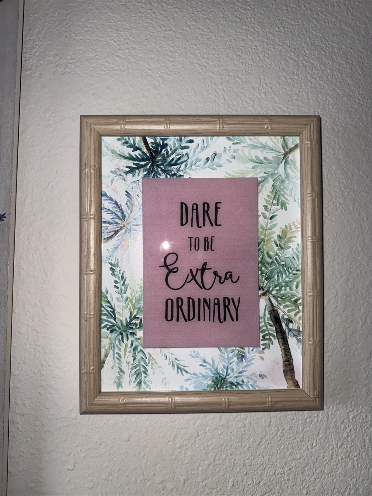 3 pieces Motivational phrases and elegant, calming decor for a modern, contempor