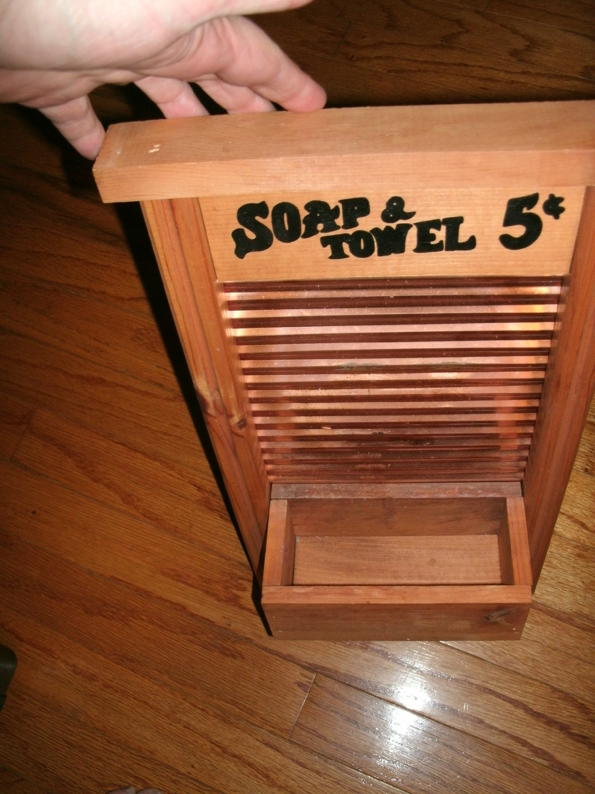 Home Decor – Copper Washboard, Soap & Towel 5 cents – with Holding Compartment