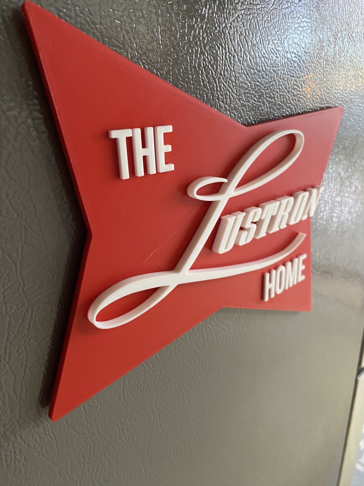Lustron Home Decor Magnetic Sign Wall Art Red White – Read Description