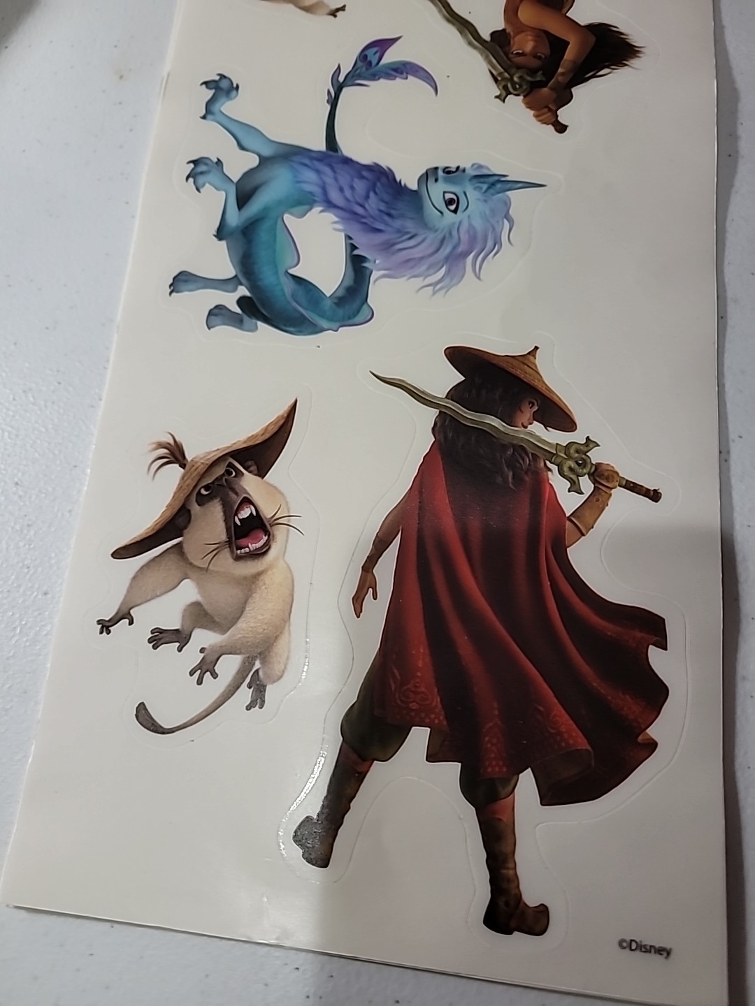 7 wall decals autocollants DISNEY RAYA AND THE LAST DRAGON