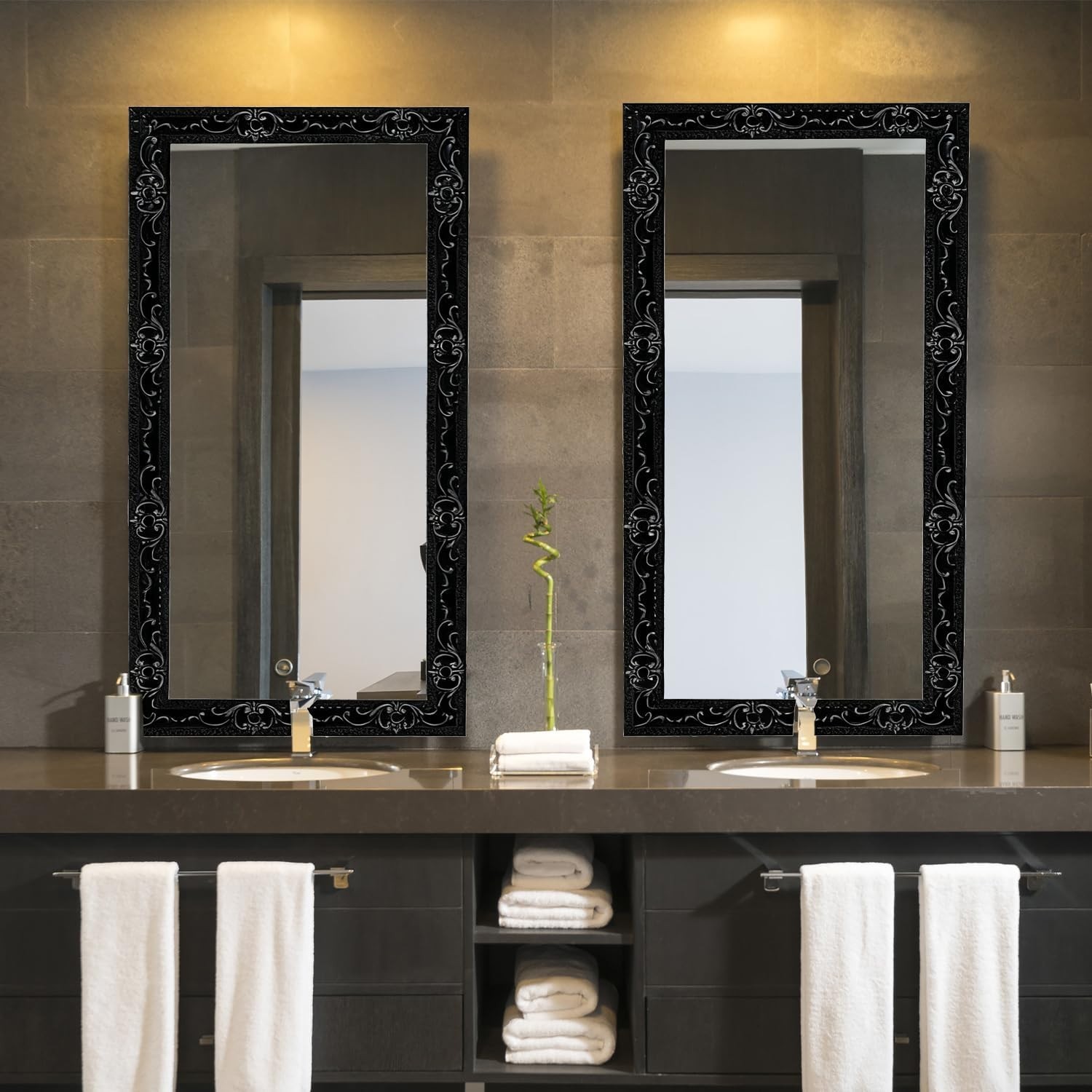Flexible Self Adhesive Wall Trim in Black