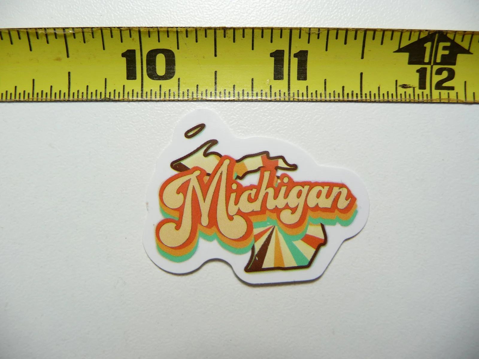MICHIGAN FADED STYLE OUTLINE SMALL STICKER DECAL TRAVEL STATE SOUVENIR FUN