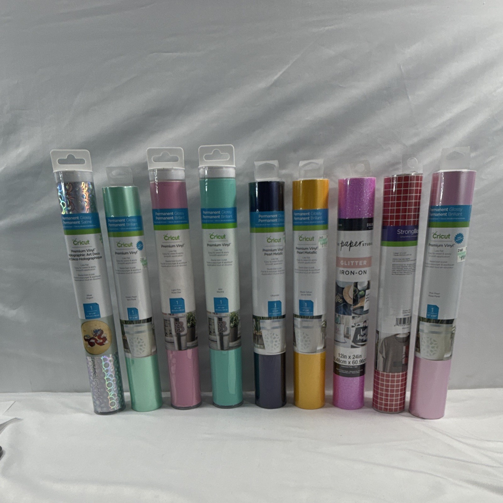 Cricut Premium Vinyl Roll Lot – Assorted Premium Vinyl Rolls, Multiple Rolls