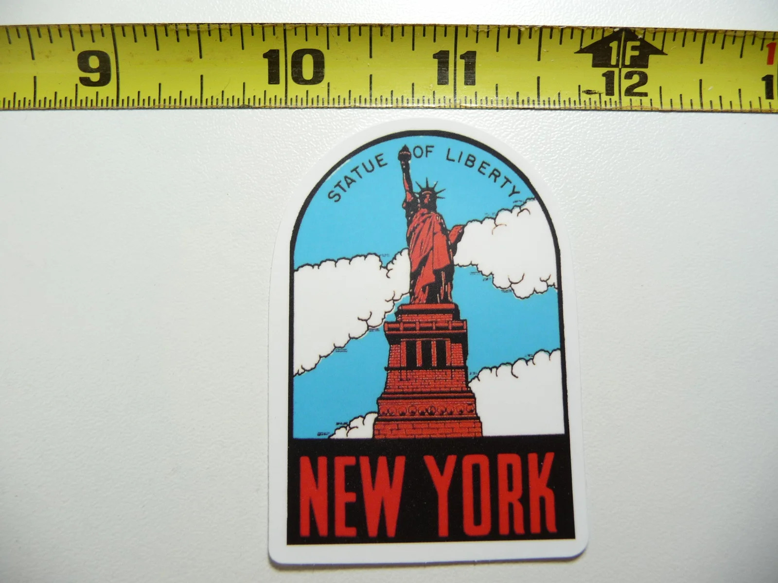NEW YORK STATUE OF LIBERTY SMALL STICKER DECAL MINI TINY TRAVEL POSTER