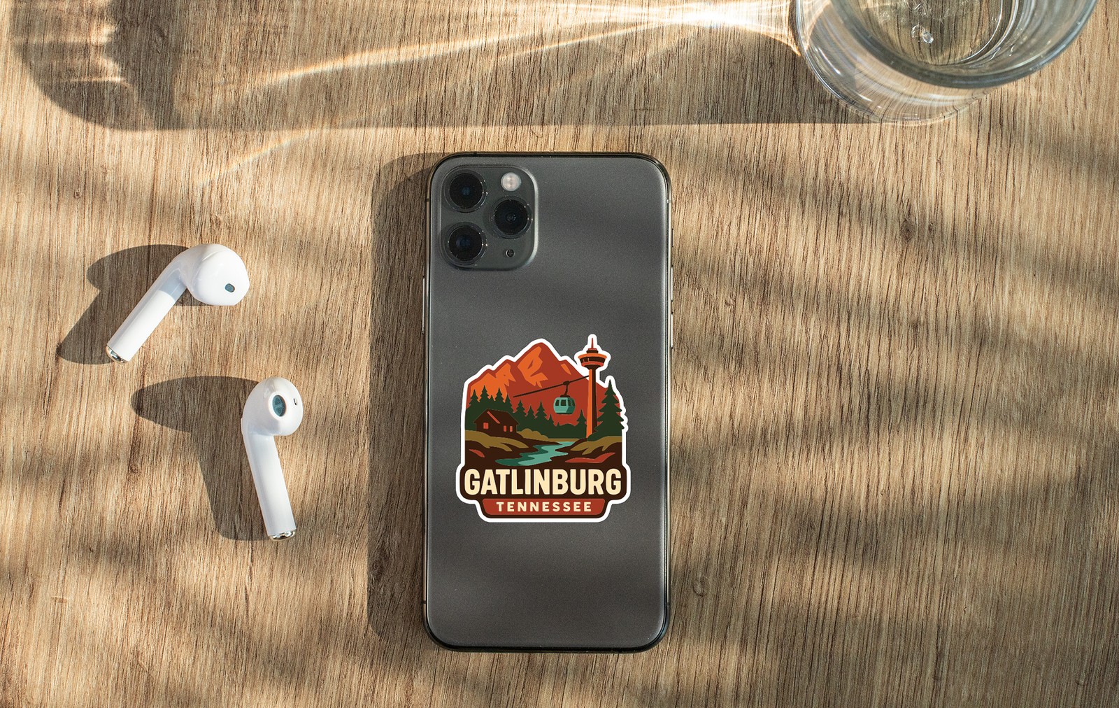 Gatlinburg Sticker Decal Vinyl Die-Cut City Skyline Landmark Design