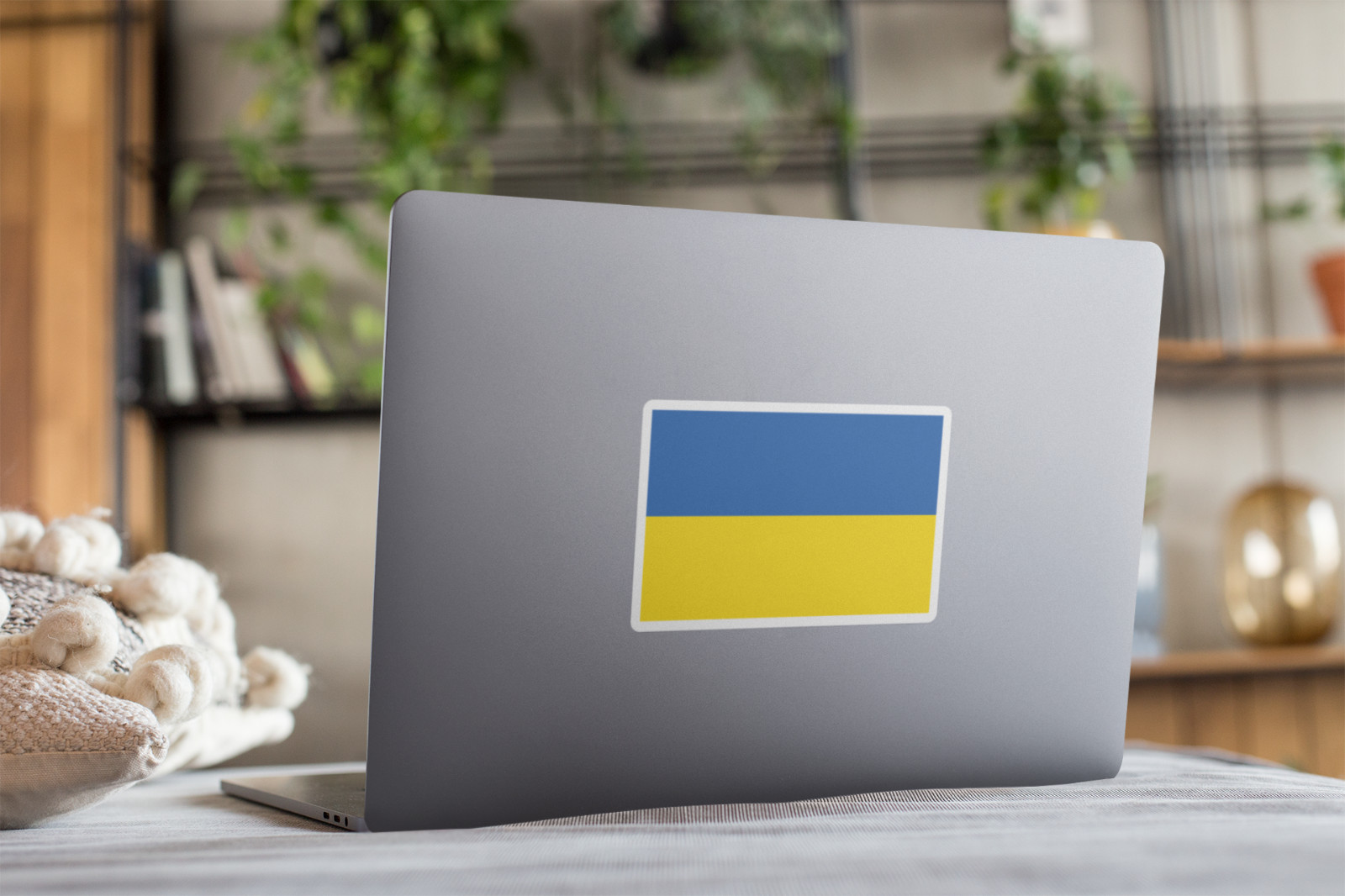 UKRAINE PLAIN PREMIUM QUALITY FLAG UKRAINIAN 3X5 INCH LAMINATED STICKER