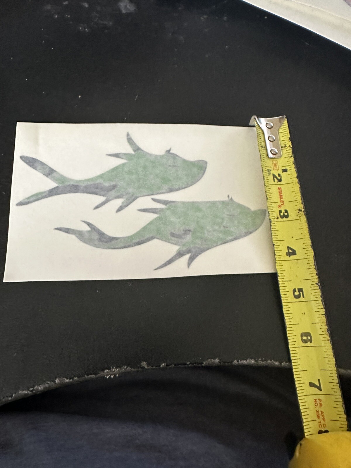 Dr. Seuss One Fish, Two Fish Vinyl Wall Decals Green 2 Fish 7" X 4.5" Wall