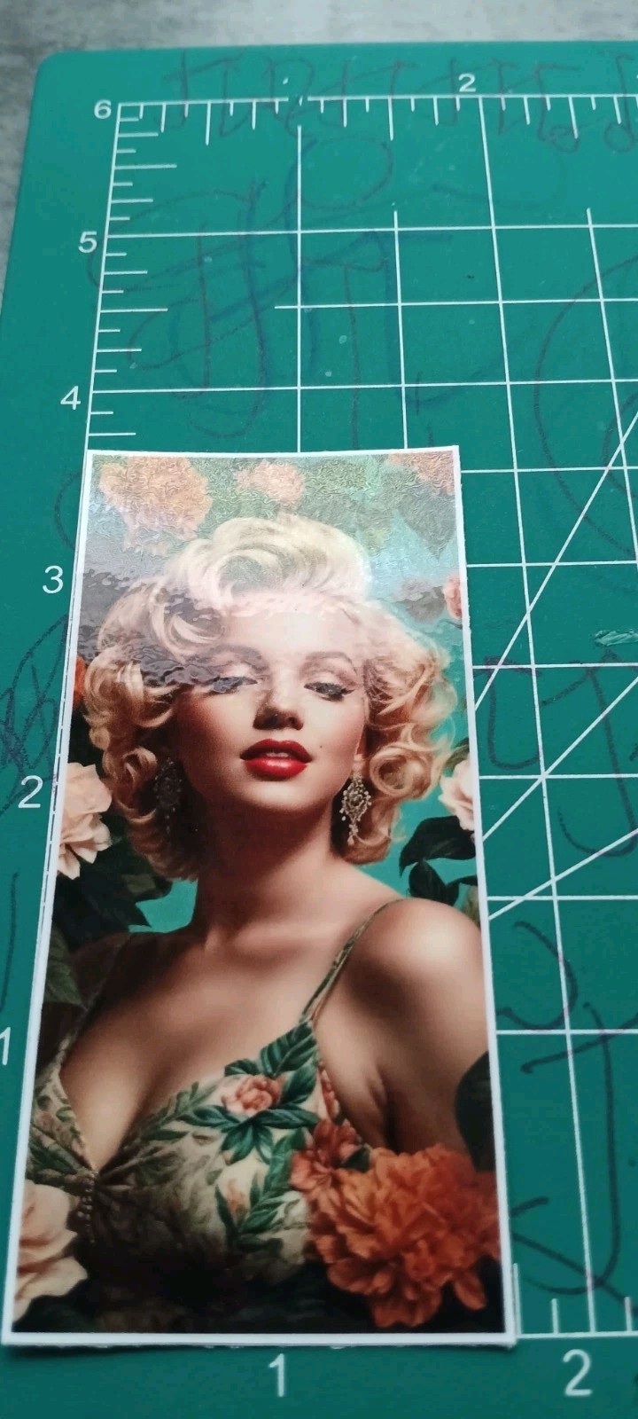 MARILYN MONROE VYNIL STICKER 3X2