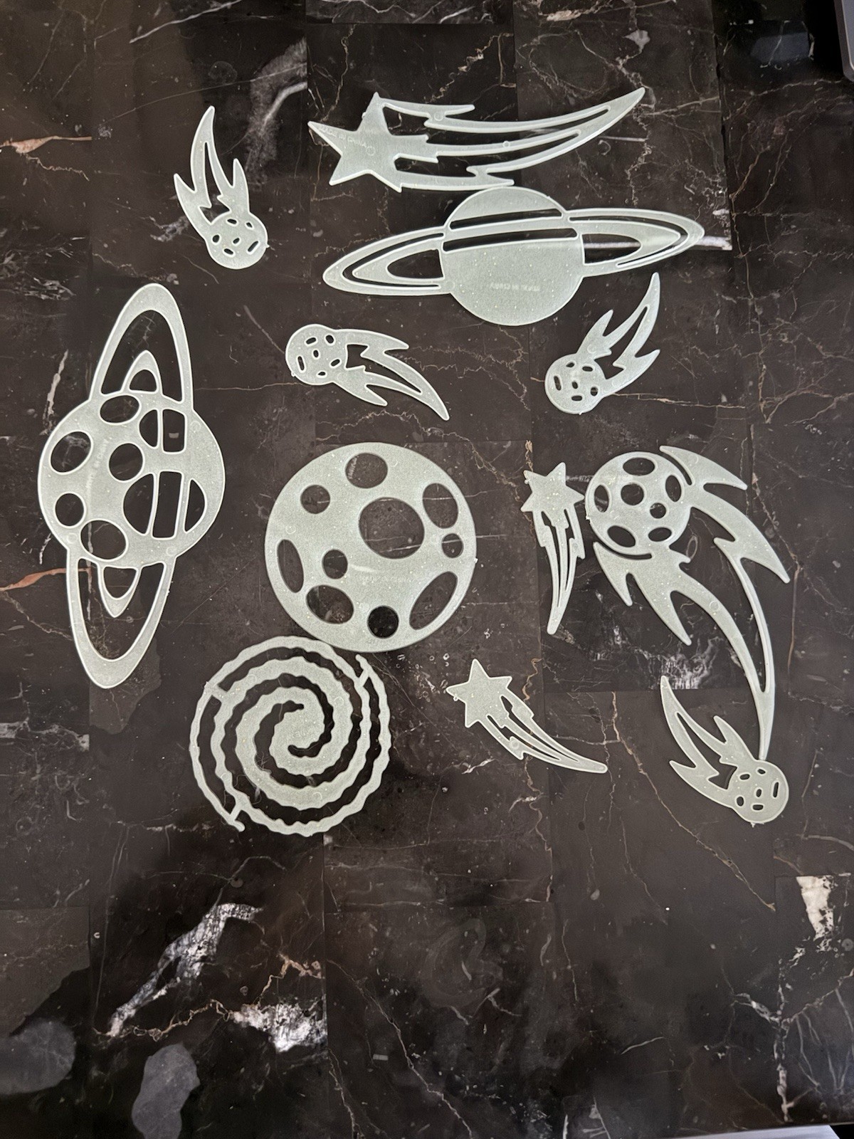 🌙✨ Vintage 2000 Glow-in-the-Dark 13 Planet Pieces– Not Used – Rare