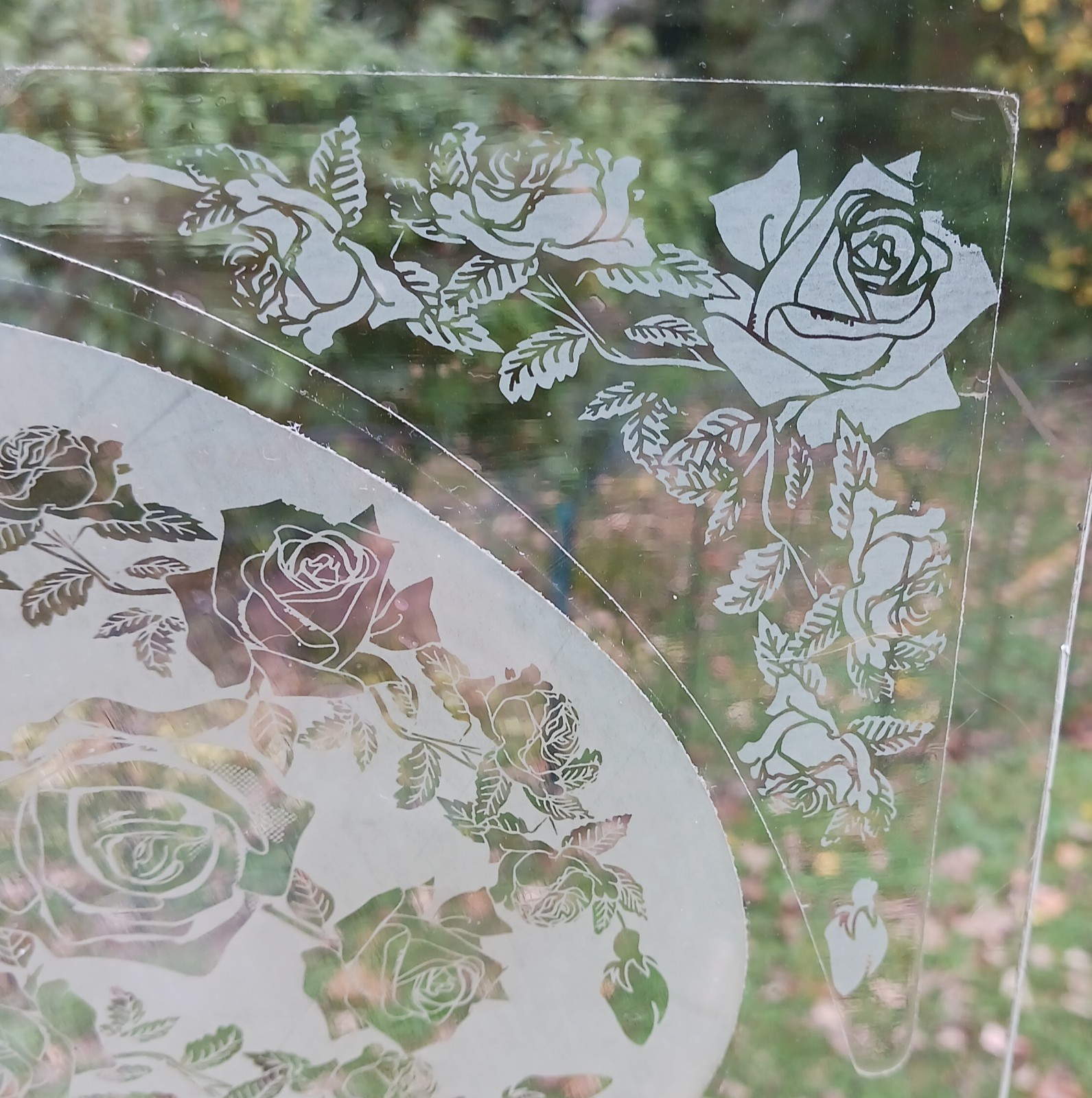 ROSE Etched (Clear Back) Look Cling 5"X5" Corners Removable & Reusable 210