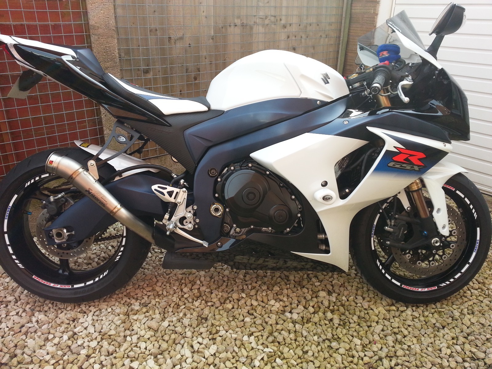 CUSTOM PRINTED 2 TONE GP RIM STRIPES WHEEL DECALS TAPE STICKERS SUZUKI GSXR 1000