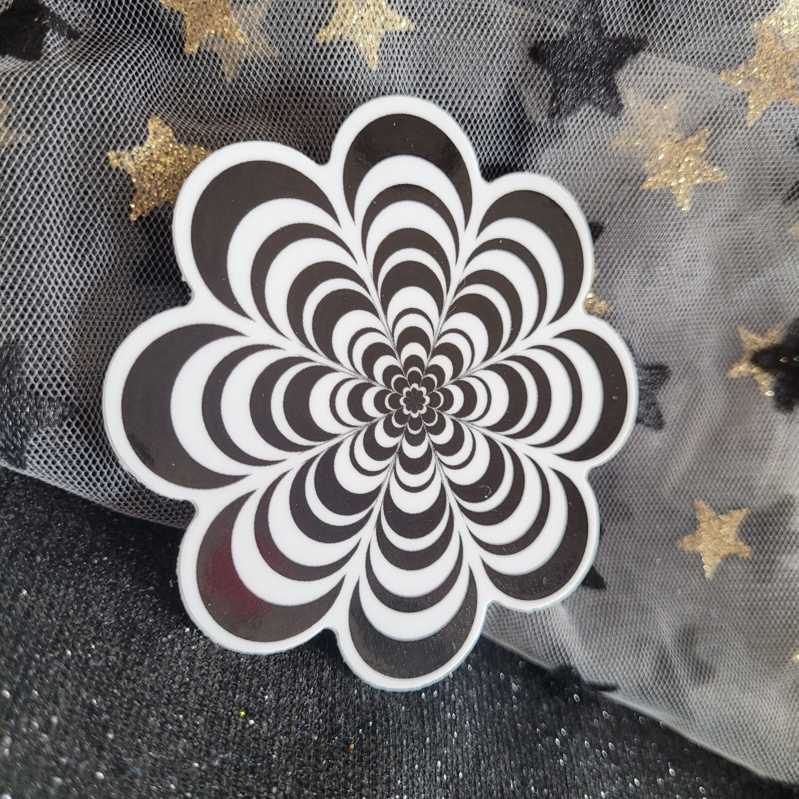 BWC010-Flower Shaped Black White Sticker | Flowers | Monochromatic | Psychadelic