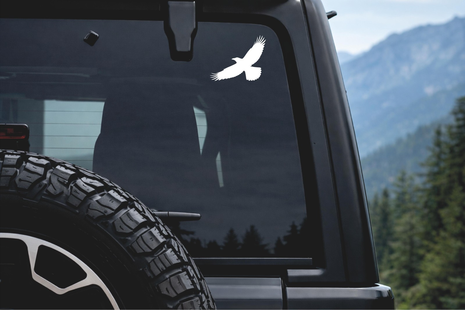 Crow Flying Wildlife Bird Vinyl Decal Window Wild birds life Animals sticker
