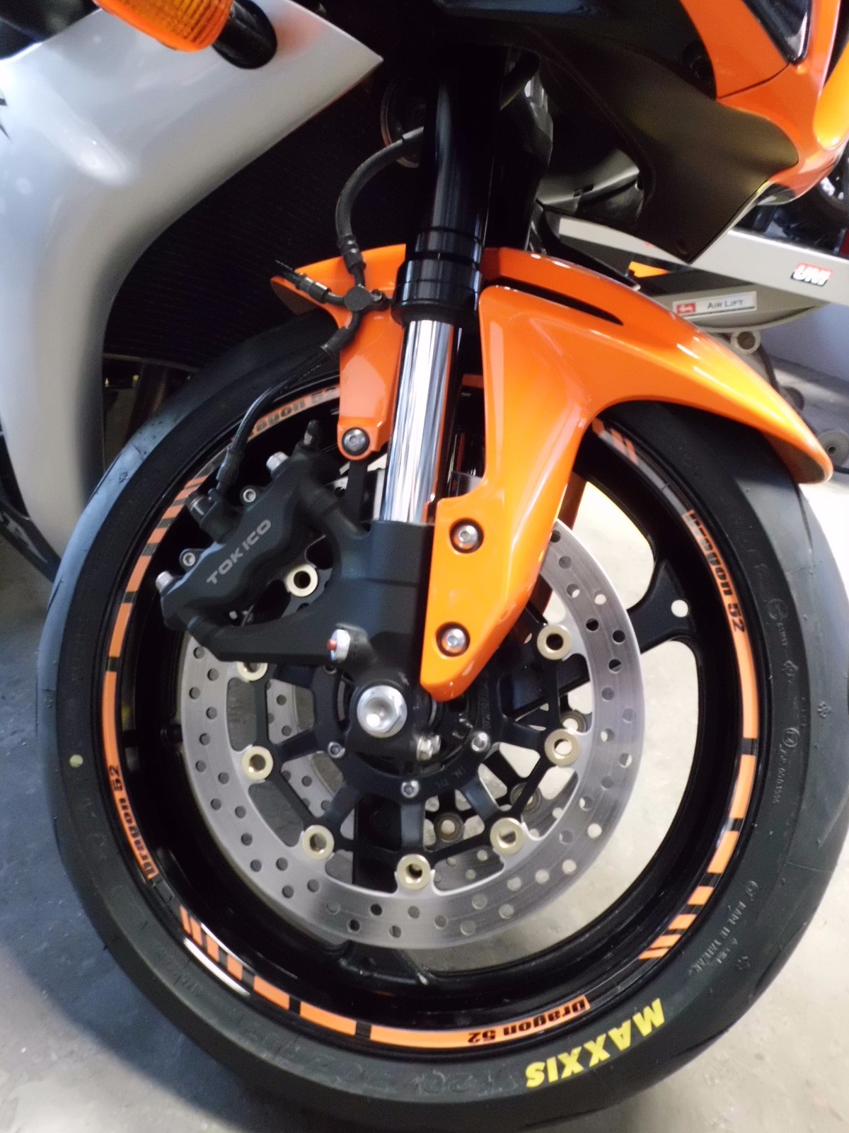 MOTORCYCLE RIM STRIPES WHEEL DECALS TAPE STICKER KAWASAKI EX 250 300 R NINJA 500