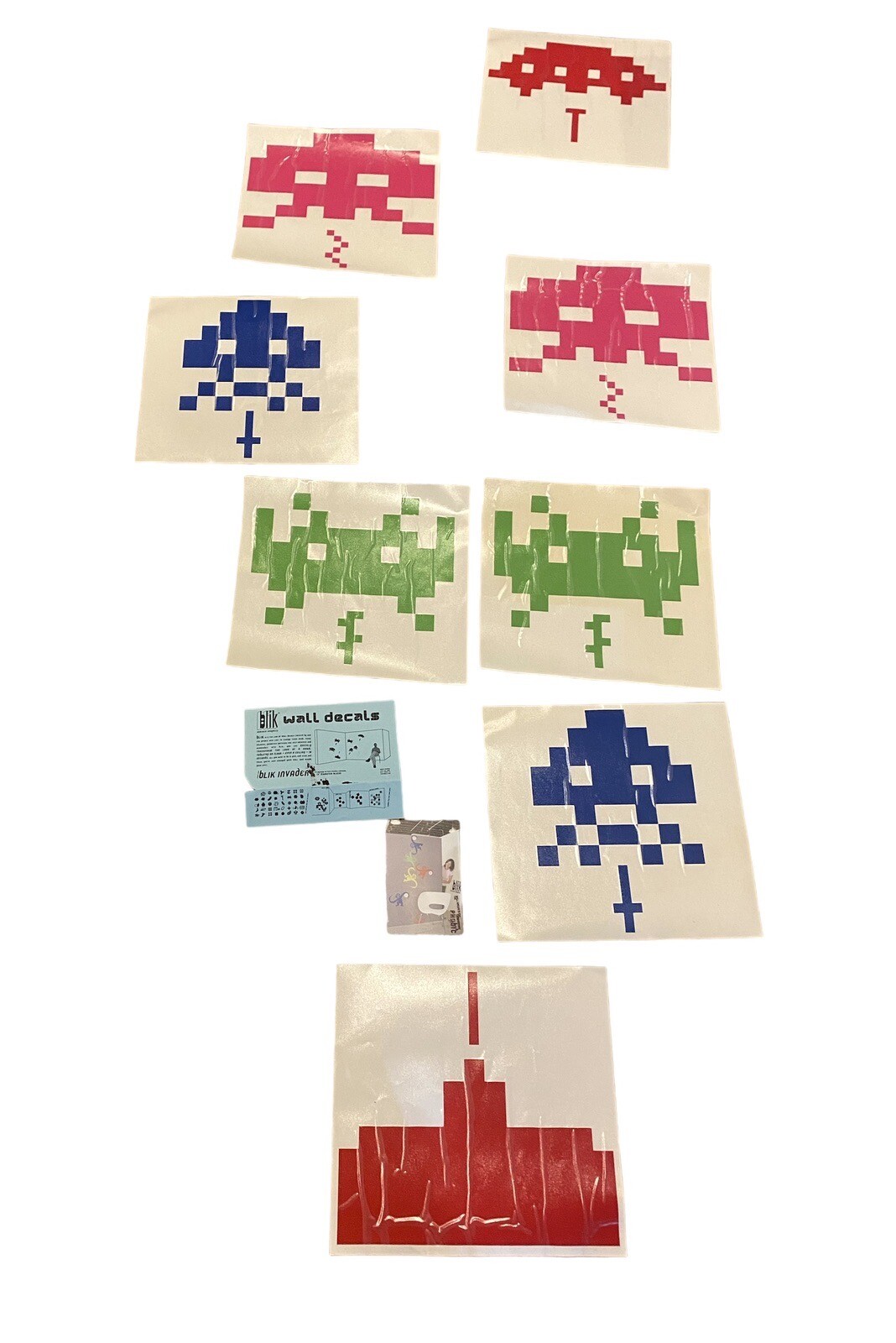 BLIK Brand Invader Video Game Style Wall Sticker Decals Red Blue Green Pink 13"