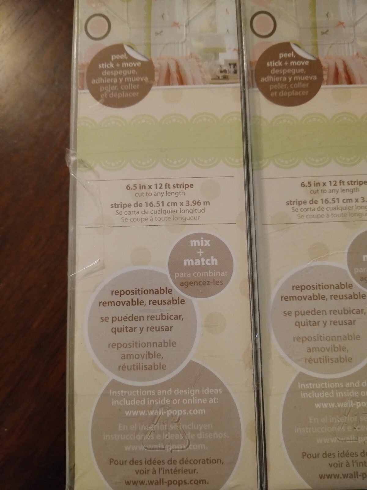 WallPops! 3 Wall Art peapod green one stripe Peel And Stick Border NIB