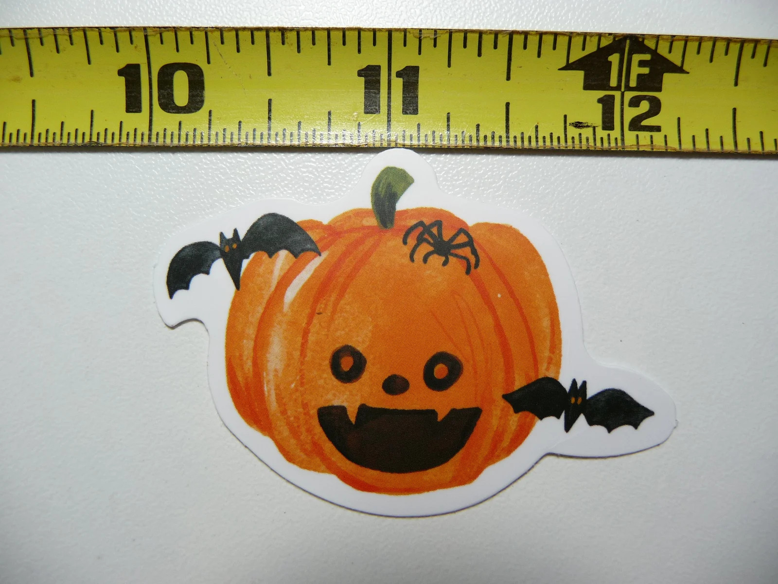 HALLOWEEN VAMPIRE PUMPKIN BATS SPIDER SMALL STICKER DECAL FALL SEASON DECORATION
