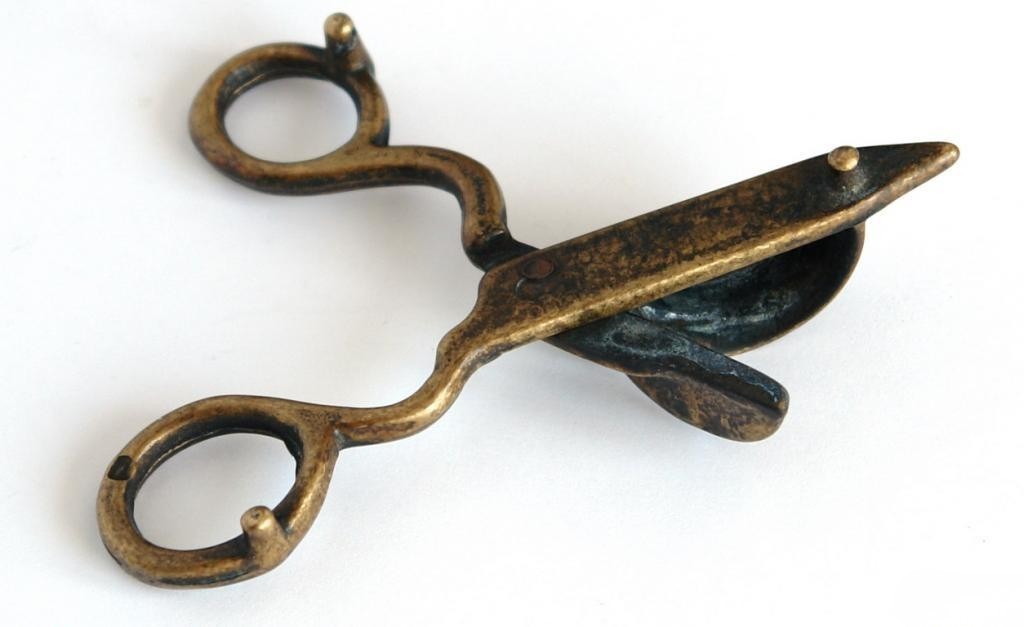 Antique Bronze Candle Snuffer Scissors Wick Trimmer Vintage Rare Tool