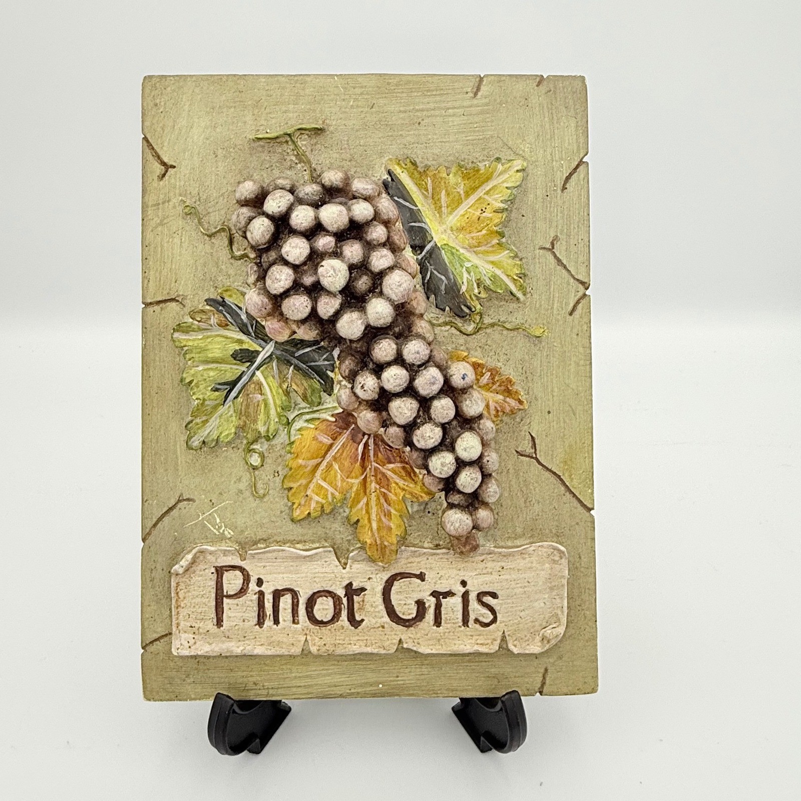 Vintage Wine Grape Wall Plaques Set Pinot Gris Chardonnay Cabernet Decor