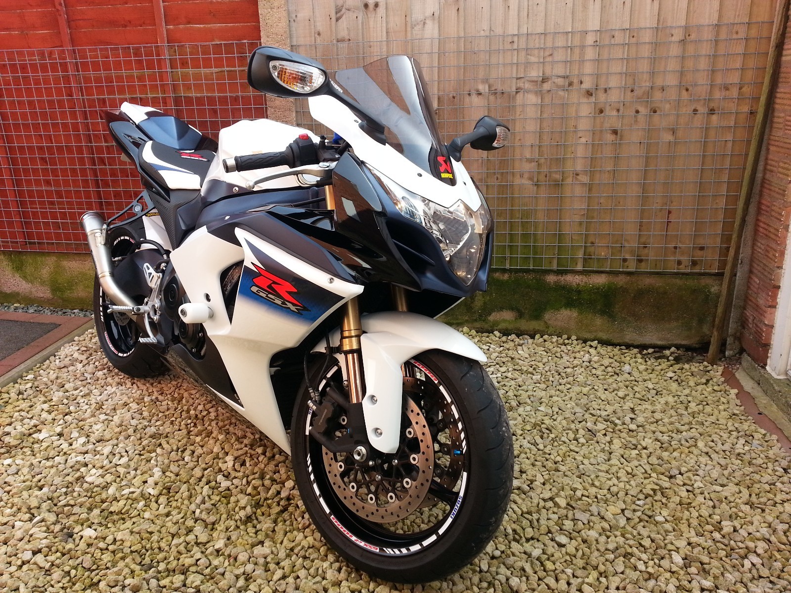 CUSTOM PRINTED 2 TONE GP RIM STRIPES WHEEL DECALS TAPE STICKERS SUZUKI GSXR 1000