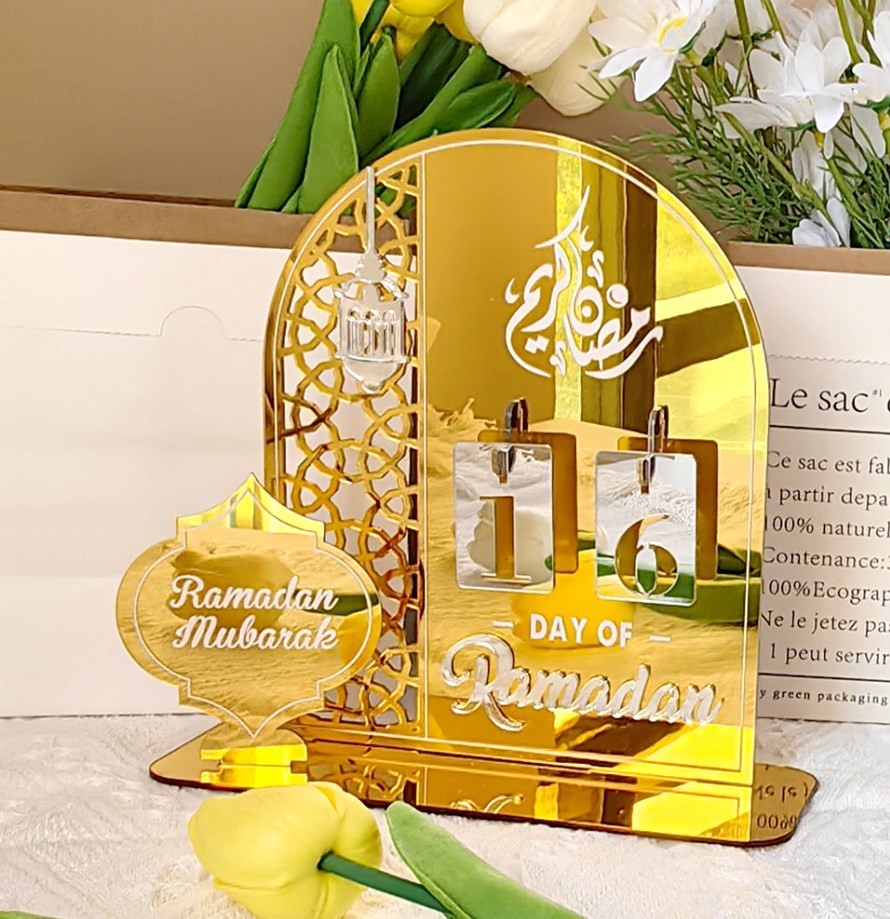 Reflective Acrylic Mirror Calendar with 3D Numbers for Home Organization
